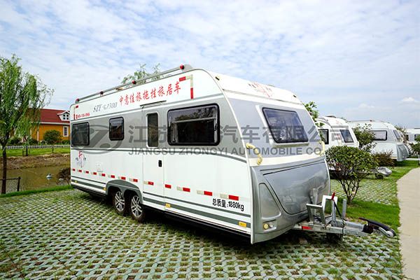 旅居挂车